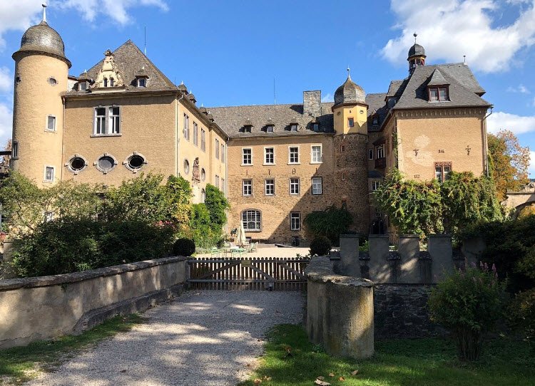 Namedy Castle, Andernach, Germany